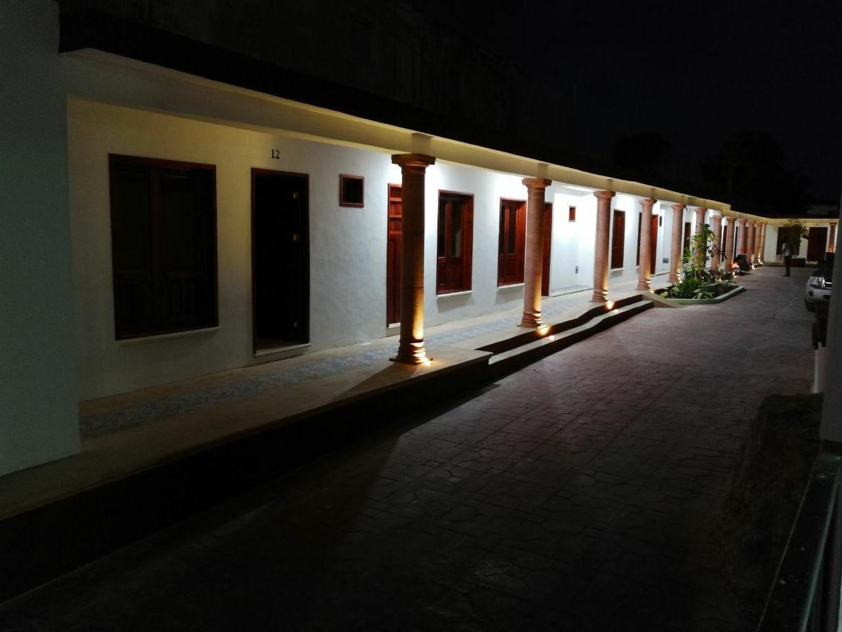 Hotel Las Mestizas วัลลาโดลิด ภายนอก รูปภาพ
