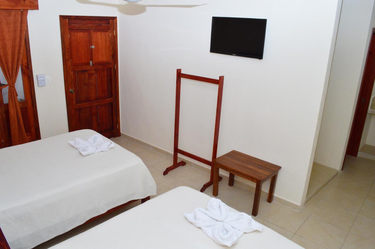 Hotel Las Mestizas วัลลาโดลิด ภายนอก รูปภาพ