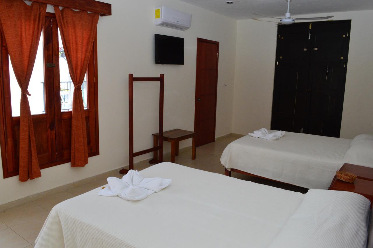 Hotel Las Mestizas วัลลาโดลิด ภายนอก รูปภาพ
