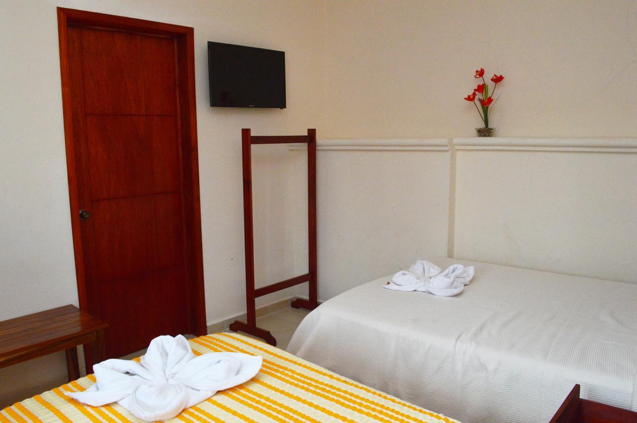 Hotel Las Mestizas วัลลาโดลิด ภายนอก รูปภาพ