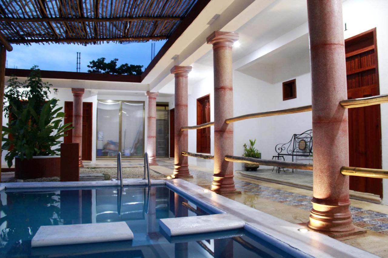 Hotel Las Mestizas วัลลาโดลิด ภายนอก รูปภาพ