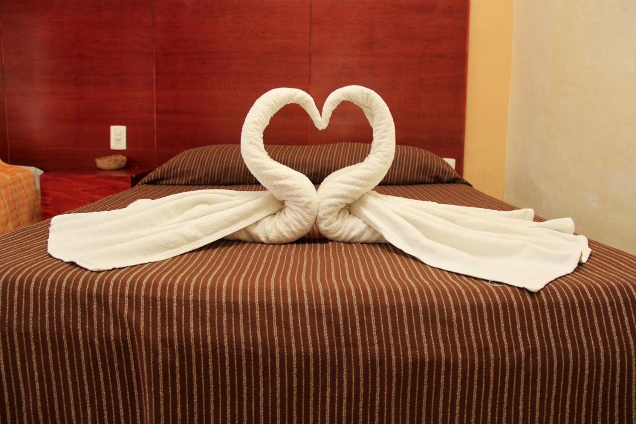 Hotel Las Mestizas วัลลาโดลิด ภายนอก รูปภาพ