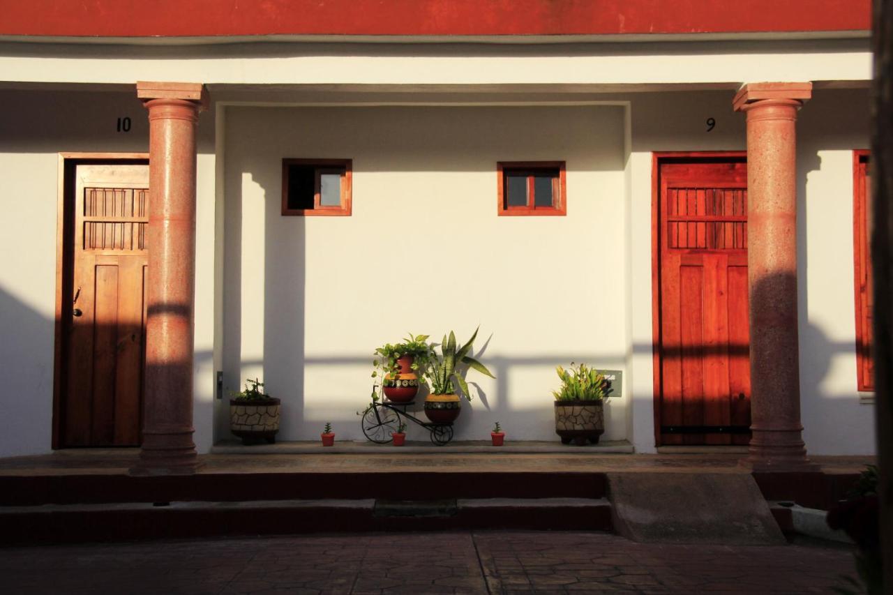 Hotel Las Mestizas วัลลาโดลิด ภายนอก รูปภาพ
