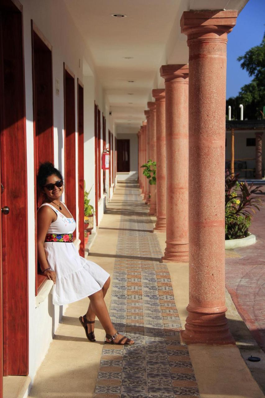 Hotel Las Mestizas วัลลาโดลิด ภายนอก รูปภาพ